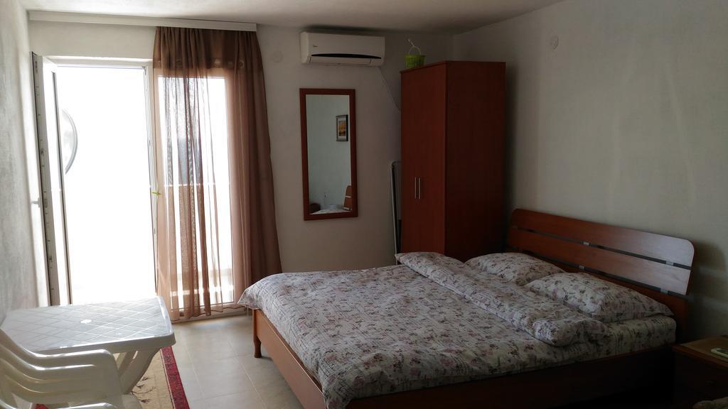 Apartment Boksi Ulcinj Extérieur photo